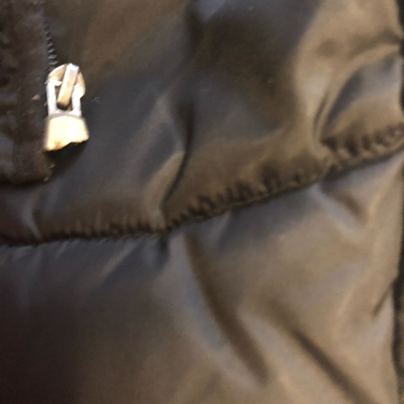 Men’s winter Gap vest - Picture 4 of 4